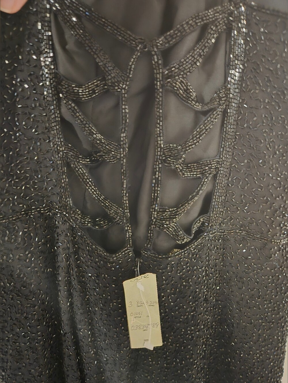 Cache Size M Silk Shell With Duel Splits And Black Beading